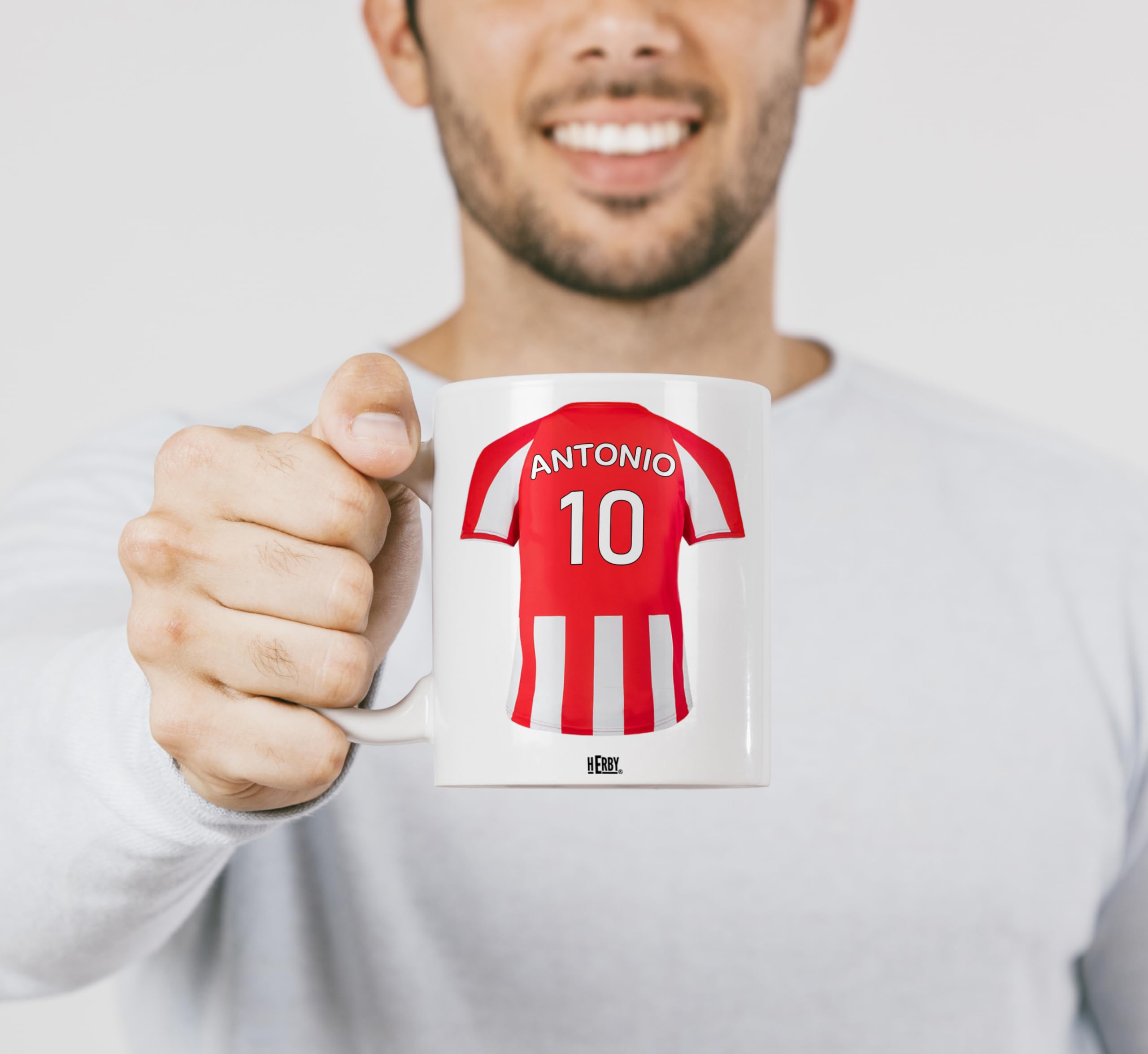 Taza del Almería personalizada con nombre y número más llavero del Almería caja de regalos del Almería taza de cerámica para te café o chocolate de 325 ml regalos para fanáticos del futbol(Almeríax2c)