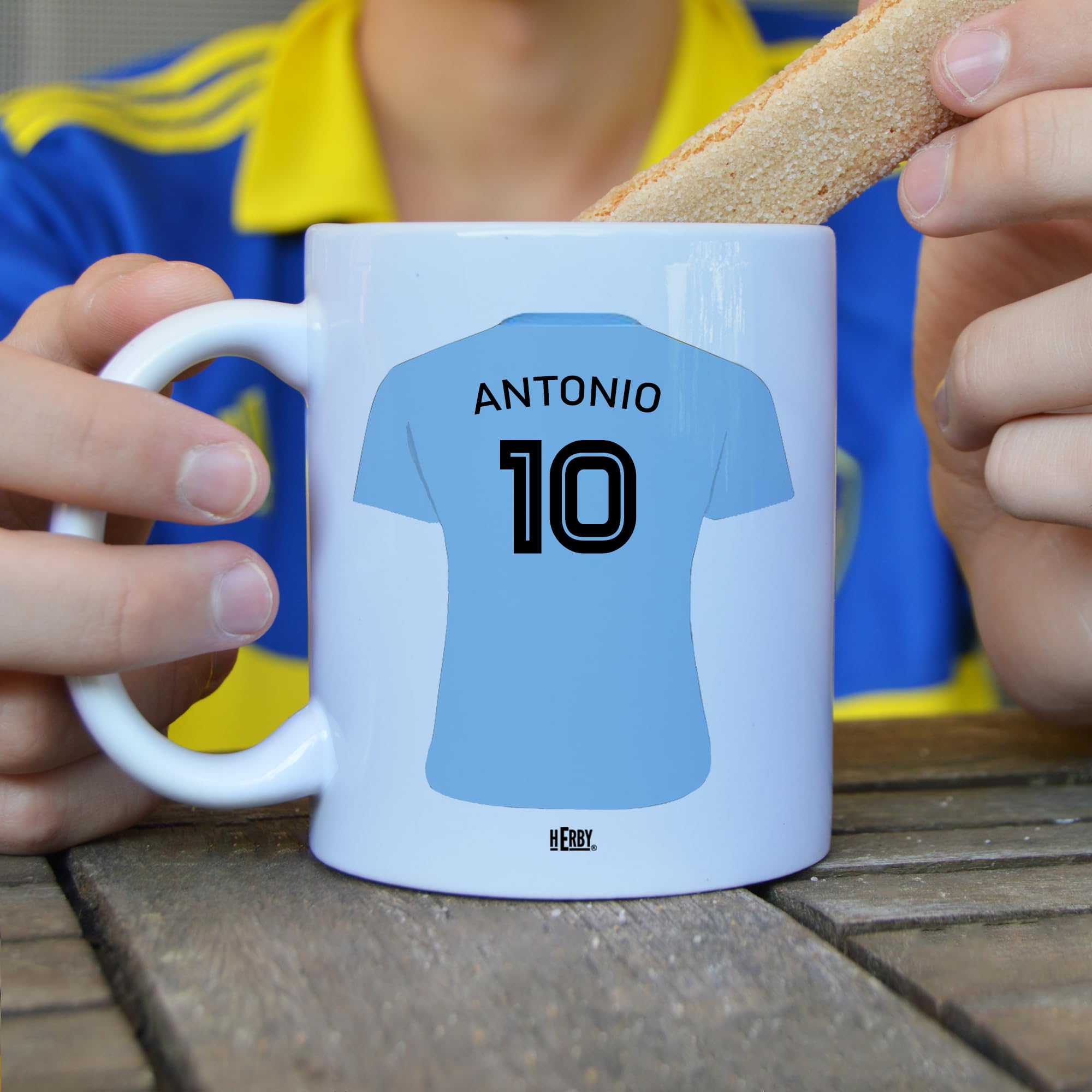 Taza del Almería personalizada con nombre y número más llavero del Almería caja de regalos del Almería taza de cerámica para te café o chocolate de 325 ml regalos para fanáticos del futbol(Almeríax2c)