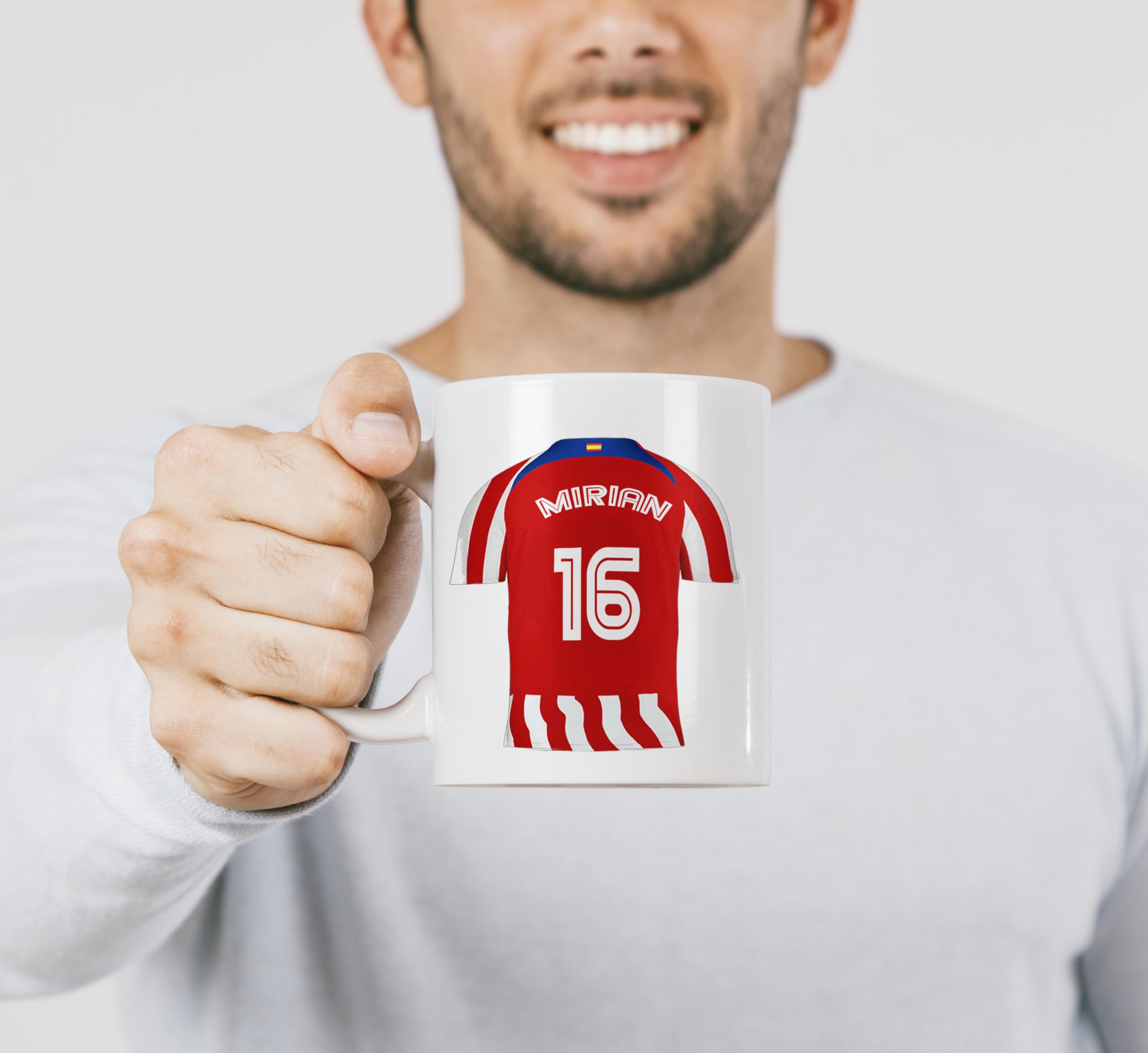 Taza Alavés Cerámica Personalizada Diseño Camiseta 325 Ml Regalo Ideal Para Aficionados Detalle Único Día Del Padre Cumpleaños Fanáticos Futbol Resistente Lavavajillas Microondas (Alavéscerámica)