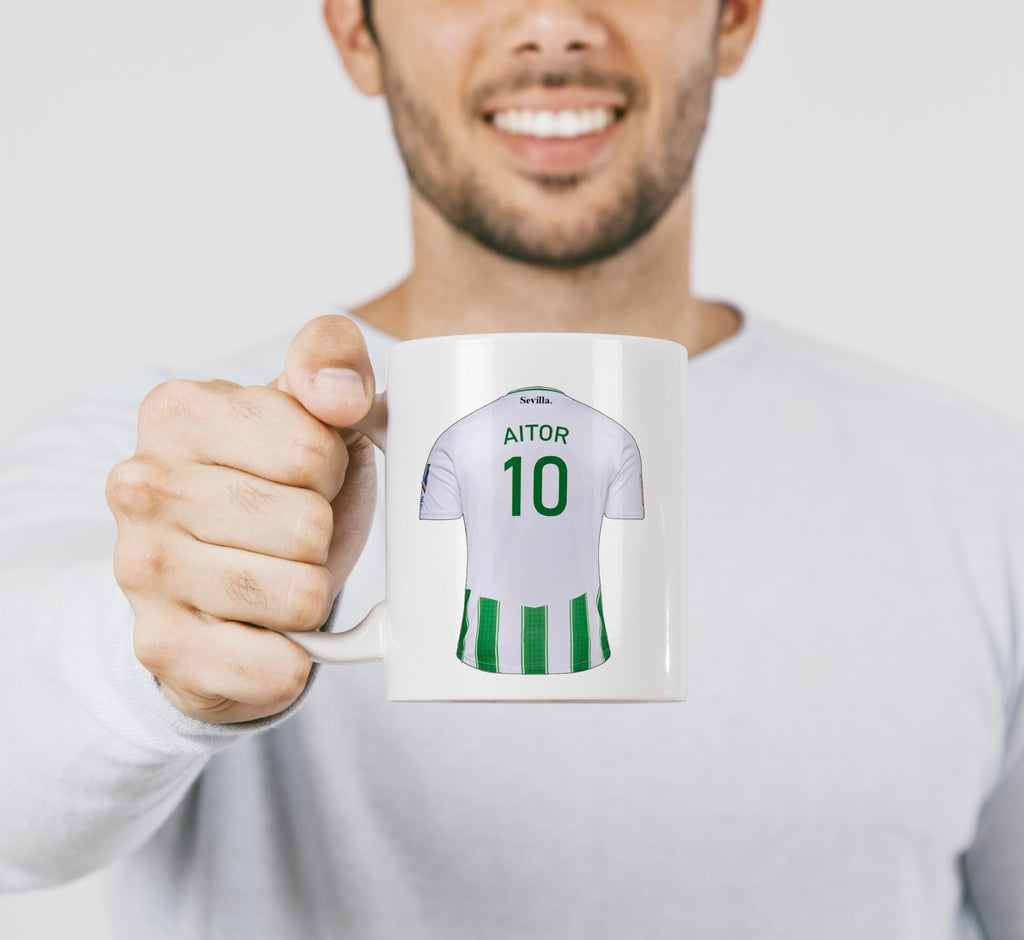 Taza Alavés Cerámica Personalizada Diseño Camiseta 325 Ml Regalo Ideal Para Aficionados Detalle Único Día Del Padre Cumpleaños Fanáticos Futbol Resistente Lavavajillas Microondas (Alavéscerámica)