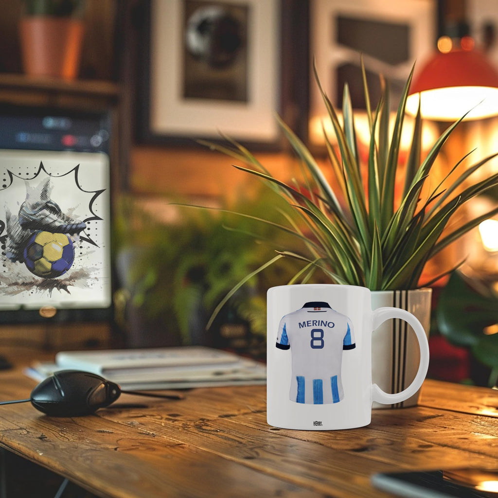 Taza Alavés Cerámica Personalizada Diseño Camiseta 325 Ml Regalo Ideal Para Aficionados Detalle Único Día Del Padre Cumpleaños Fanáticos Futbol Resistente Lavavajillas Microondas (Alavéscerámica)